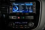 Mitsubishi Outlander PHEV 2012 года
